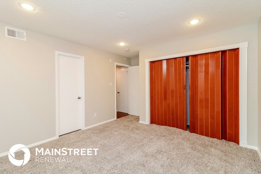 Building Photo - 4415 Timber Run Dr