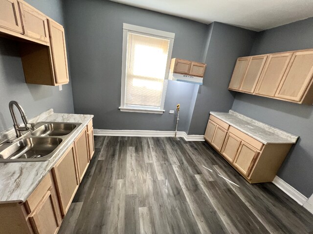 Building Photo - 6630 S Rhodes Ave