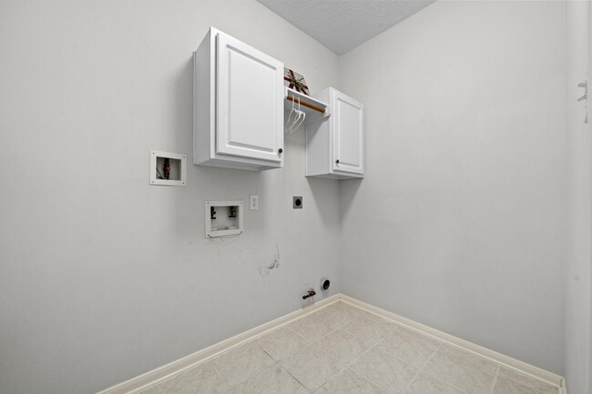 Building Photo - 23818 Indian Hills Way