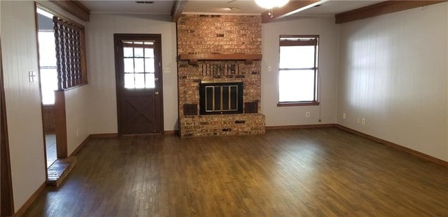 Building Photo - 317 S Denton Ave