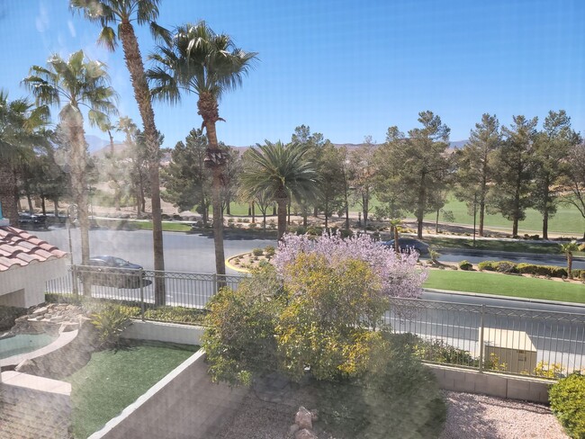 Building Photo - Rhodes Ranch - Guard Gated - Golf Course V...