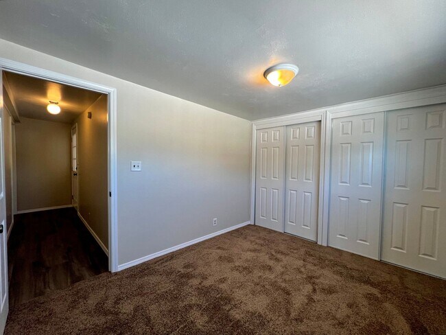 Building Photo - Non-Refundable & Security Deposit Total: $...