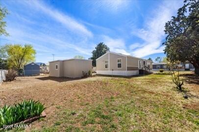 Building Photo - 2885 N Panorama Dr