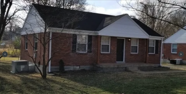 Primary Photo - "Charming 3-Bedroom/fenced yard, Nashville...