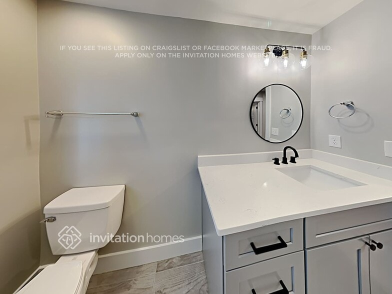 Building Photo - 524 W Main St