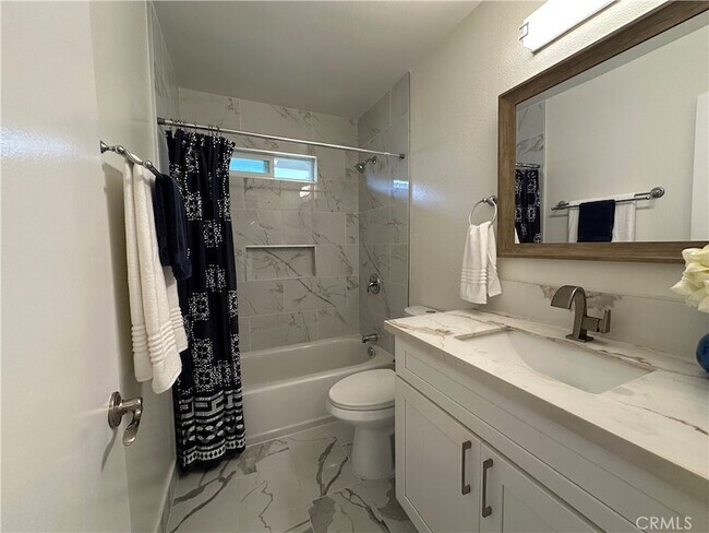 Building Photo - 6171 Winslow Dr