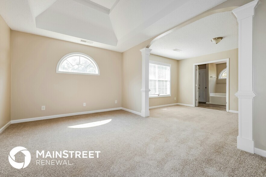 Building Photo - 149 Hunters Chase