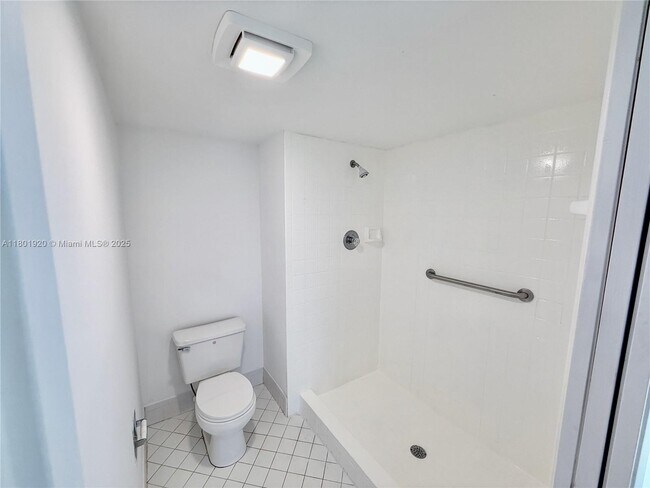 Building Photo - 12650 SW 15th St