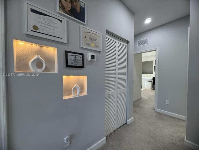 Building Photo - 4862 Navali Dr