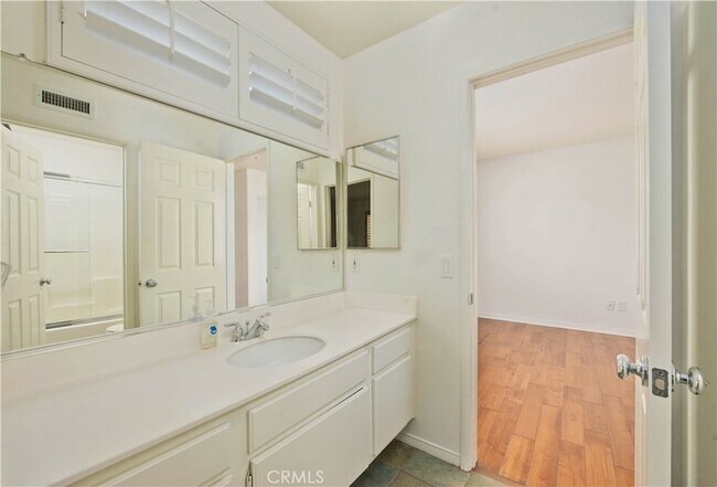 Building Photo - 25725 Armstrong Cir