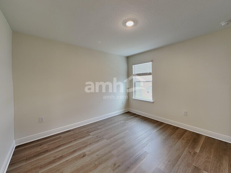 Building Photo - 5939 Sycamore Pl St