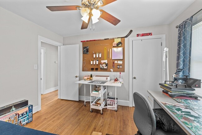 Building Photo - 1309 Willow St