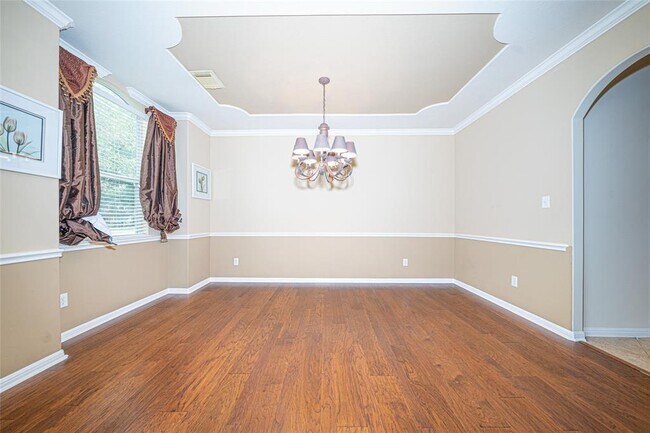 Building Photo - 14418 Chartley Falls Dr