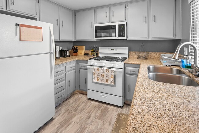 Building Photo - 22331 Harbor Ridge Ln