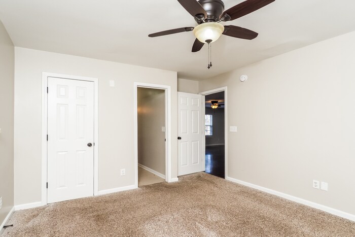 Building Photo - 106 Spring Dove Ln