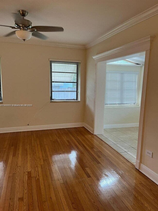 Building Photo - 436 Lark Ave