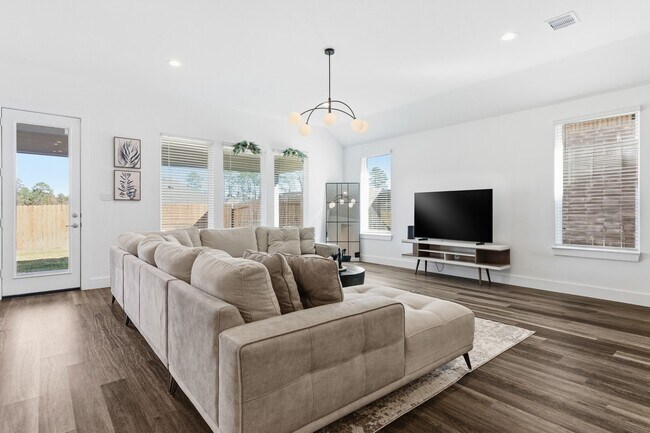 Building Photo - 13776 Rising Sun Ln