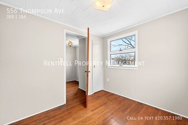 Building Photo - 556 Thompson Ave