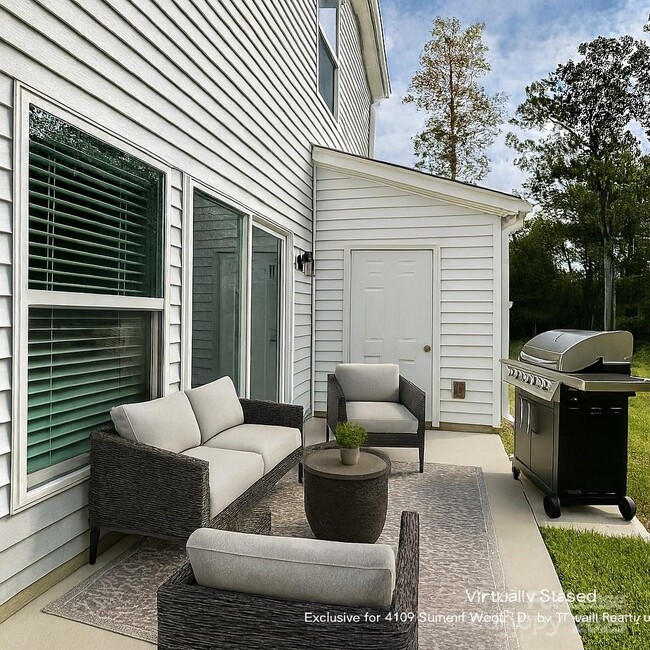 Building Photo - 4159 Smt Wds Dr