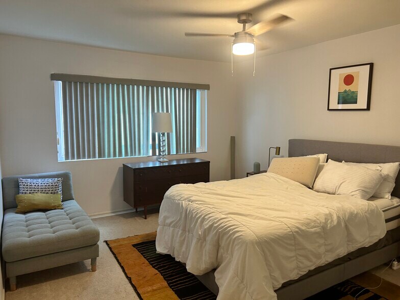 Spacious Furnished Queen Bedroom with Double Closets - 5651 Sumner Way