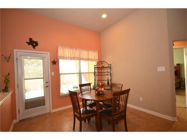 Building Photo - 2411 Stagecoach Bend