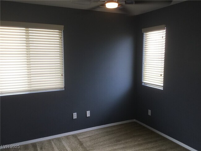 Building Photo - 8277 W Wildwood Glen Dr