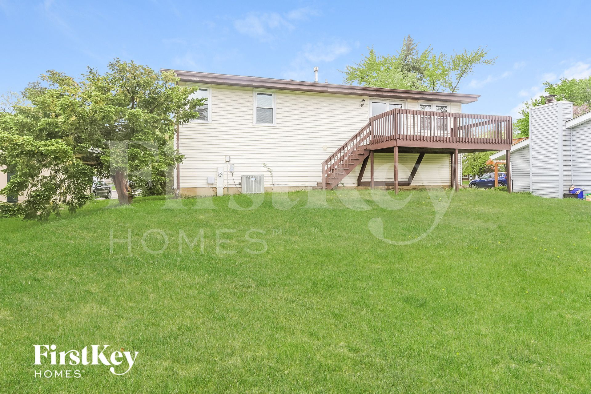 Building Photo - 1939 Ashwood Ln