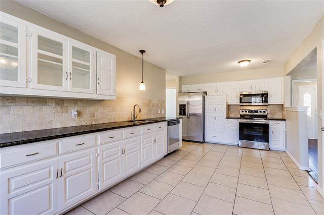 Building Photo - 2809 Deep Valley Trail