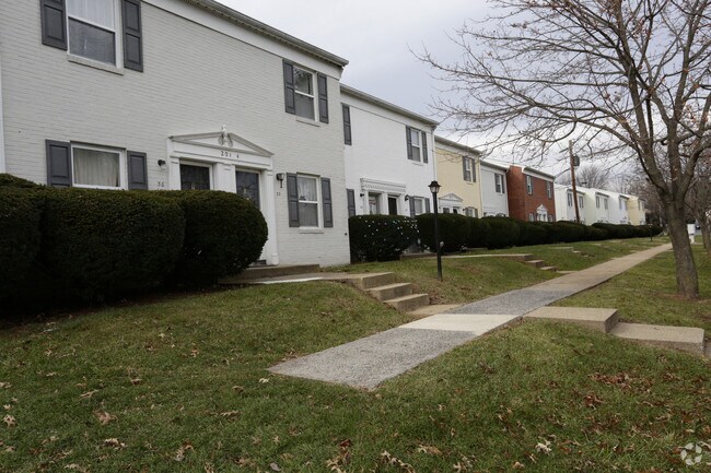 Page Brooke Village Townhouses - Pagebrooke Village Townhouses