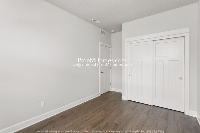 Building Photo - Luxury 5-Bedroom Home in South Cooper Mountain!