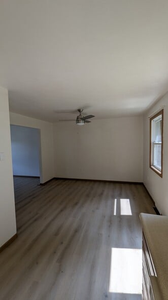 Building Photo - 124 Duquesne Blvd