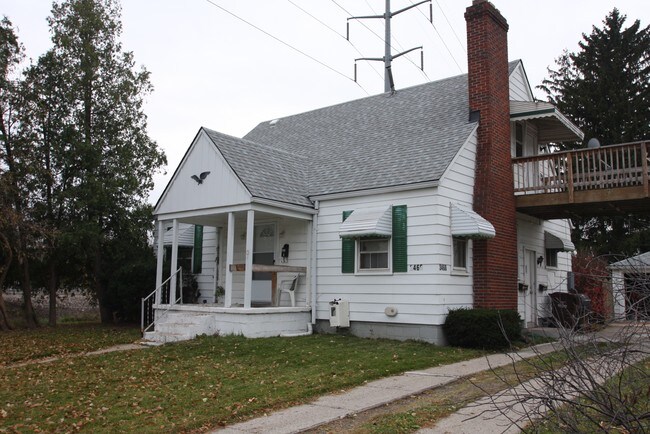 Building Photo - Gloria Street Apartments