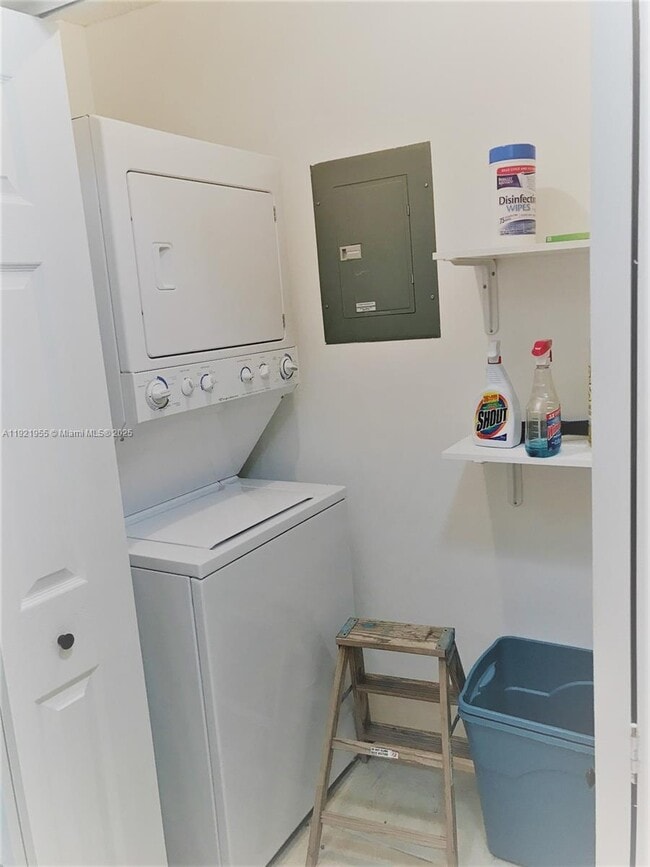 Building Photo - 3564 Magellan Cir