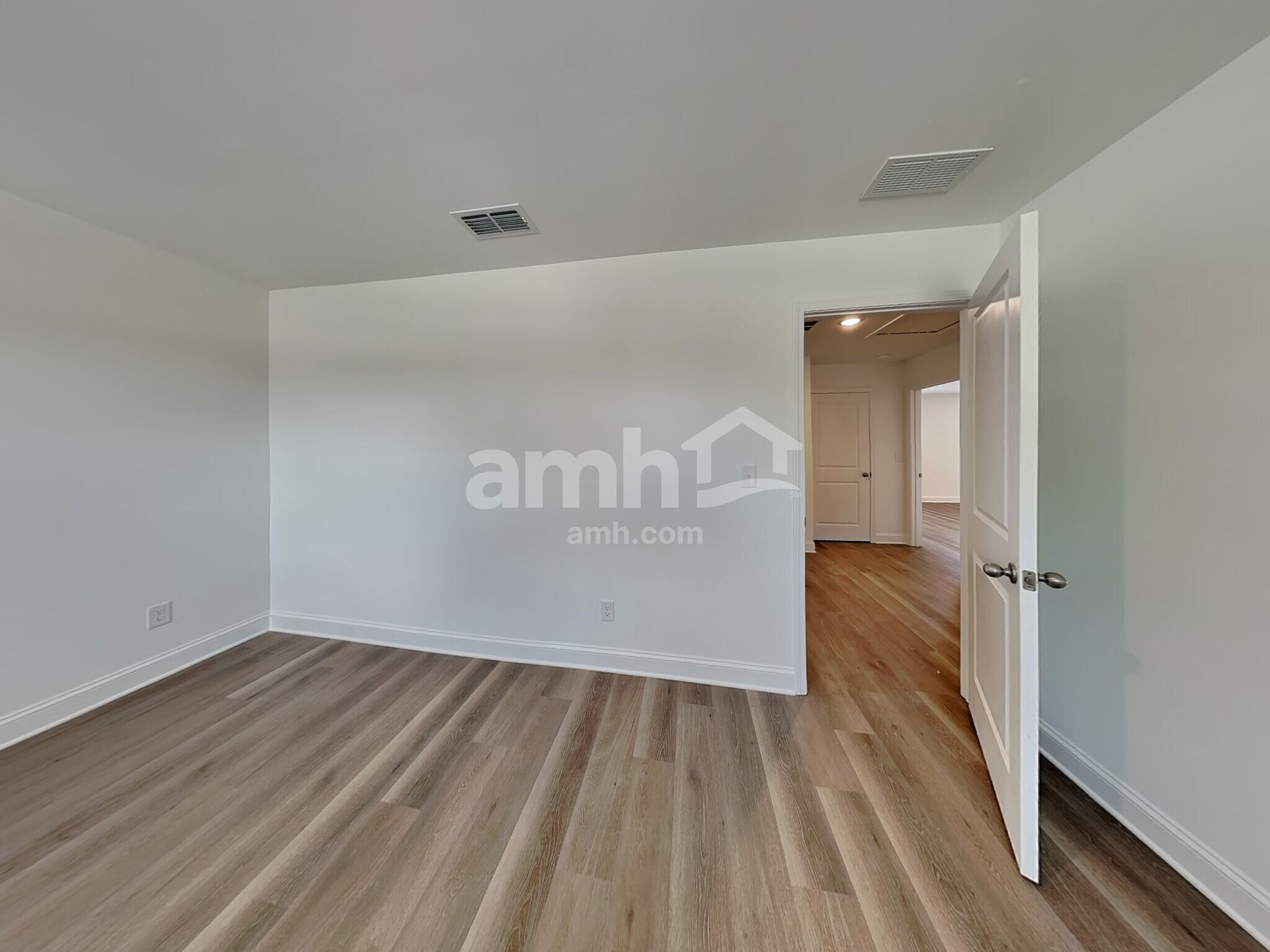 Building Photo - 1011 Bevington Dr