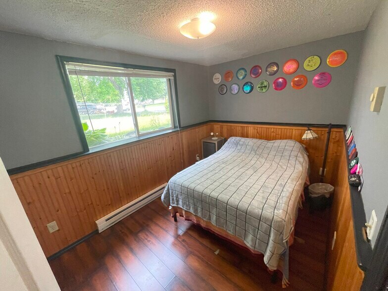 Building Photo - 2923 Heatherwood Cir S