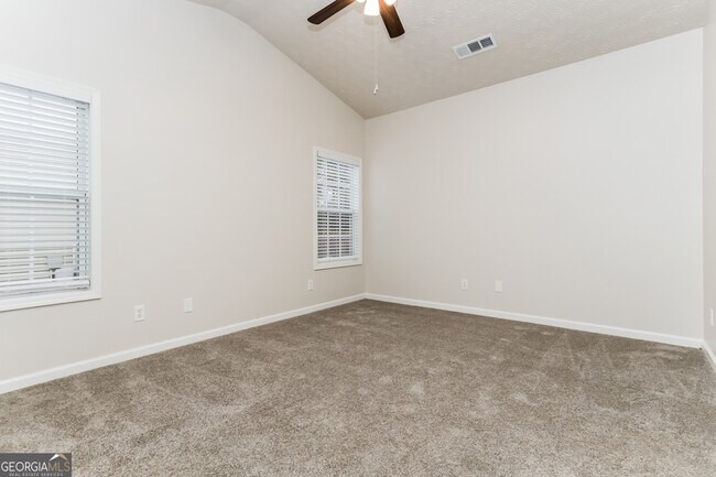 Building Photo - 1213 Winwood Dr