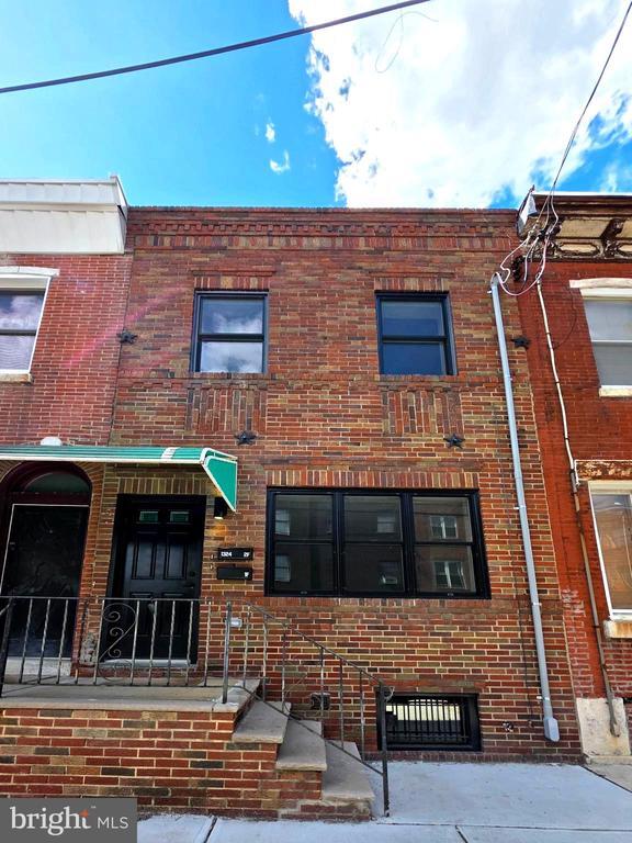 Building Photo - 1324 S 9th St