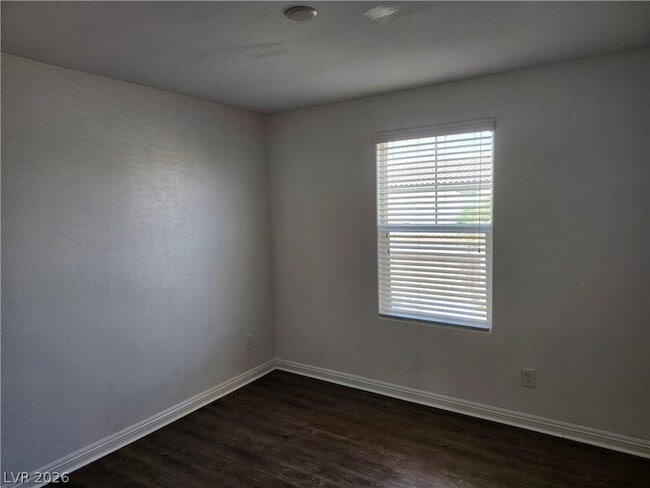 Building Photo - 4547 Pencester St