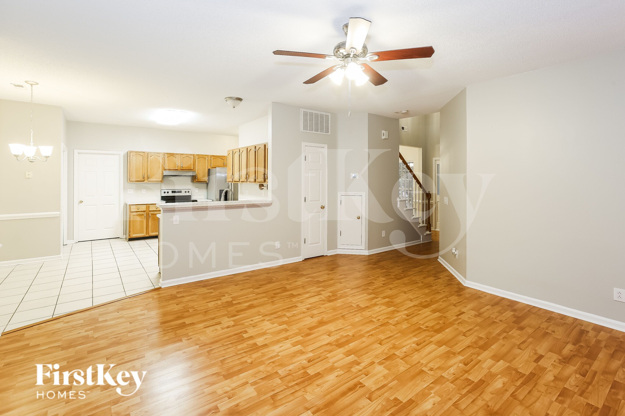 Building Photo - 7115 Scuppernong Ct