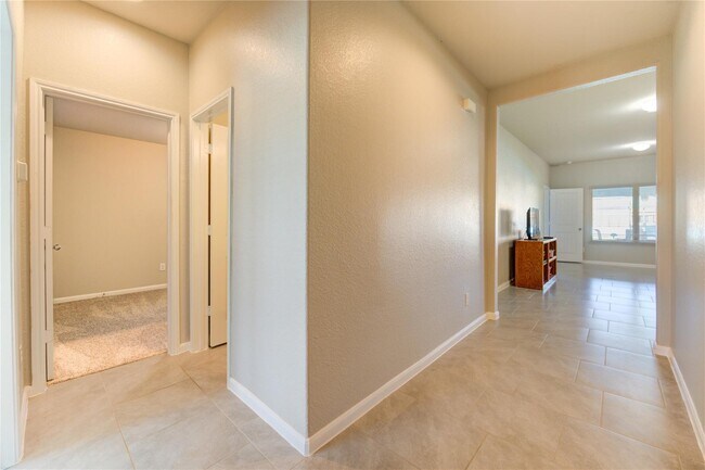 Building Photo - 3939 McDonough Way