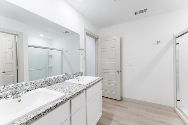 Building Photo - "Charming 3-Bedroom Home in Frenship ISD"