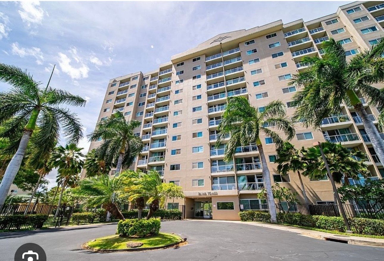 Building Photo - 94-302-302 Paiwa St