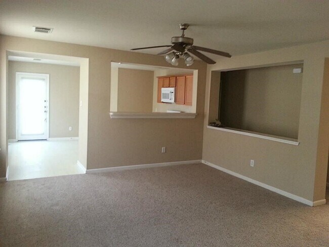 Building Photo - 22851 Twisting Pine Dr
