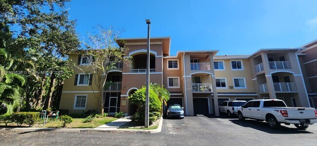 Building Photo - 6394 Emerald Dunes Dr