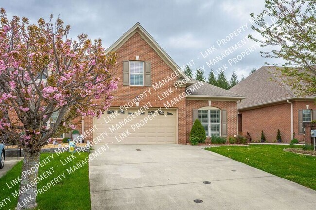 Building Photo - Beautiful large 1800 sf 3/2 for $2000 Townhome in Hixson with a garage and attic storage!