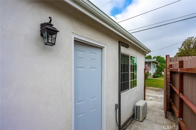 Building Photo - 19308 Calvert St