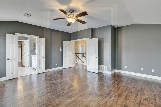 Building Photo - 11508 Staked Plains Dr