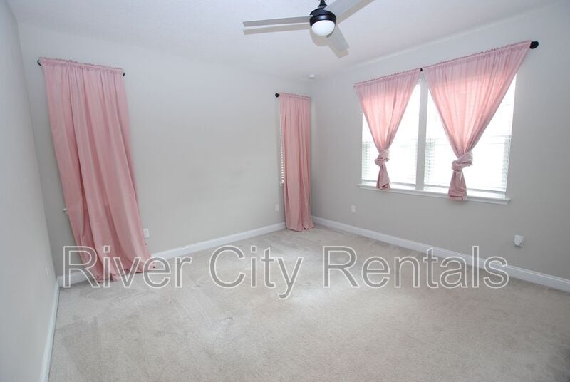 Building Photo - 6997 Red Timber Rd