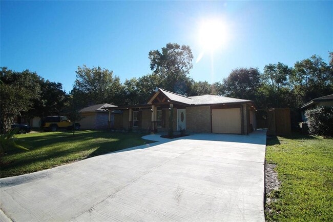 Building Photo - 4523 Donalbain Dr