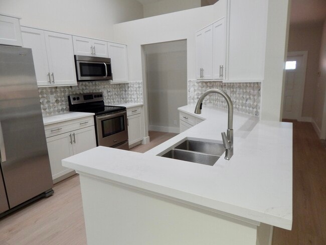 Building Photo - 22864 Marbella Cir